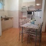 By The Sea Kastel Luksic, - 22941 Apartman *