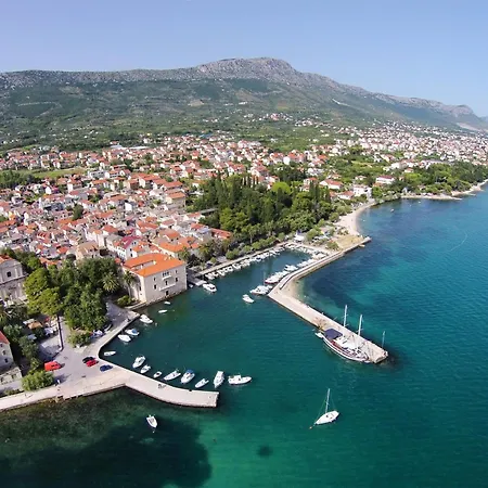 By The Sea Kastel Luksic, - 22941 Apartman